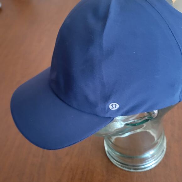 Lululemon Hat Womens Adjustable Black Fast Free Ponytail Running Strapback - Picture 4 of 8